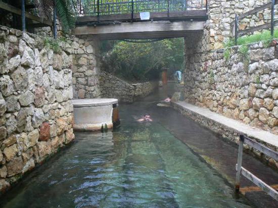 terme acqua pia